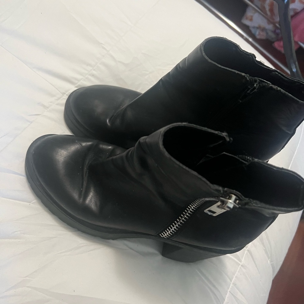 Black Ankle Boots with Zipper